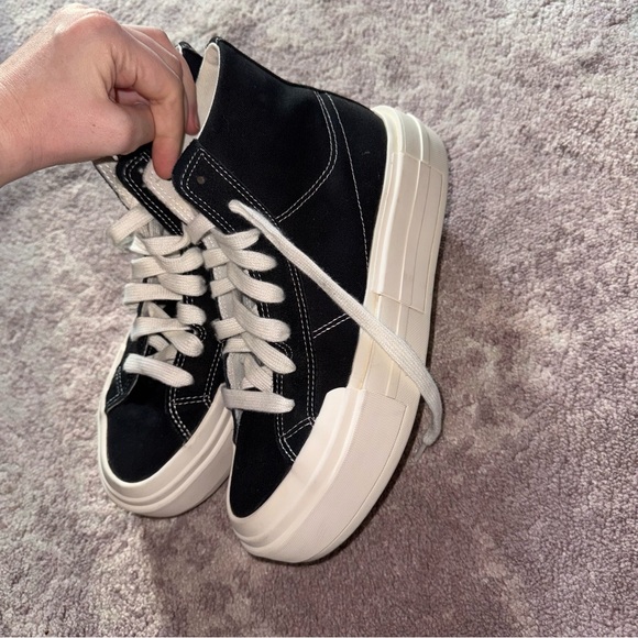 Converse Chuck Taylor Women’s 8.5 Black White All Star Cruise High Top Sneakers - Picture 7 of 12